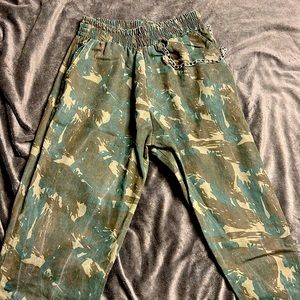 Military style pants, produced in Brazil